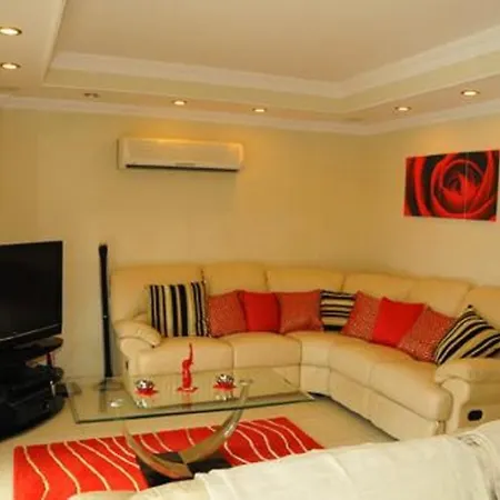 In - Mirage C1 - Beautiful Ground Floor In Πανσιόν *
